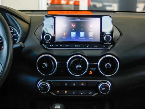 Used 2024 Nissan Sentra S image 13