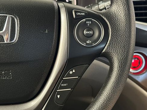 Used 2016 Honda Pilot EX image 31