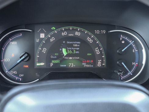 Certified 2025 Toyota RAV4 XLE AWD/4WD image 24
