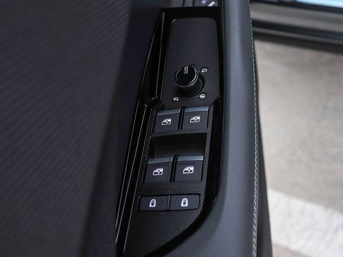 New 2026 Audi Q3 quattro 2.0T AWD/4WD image 27