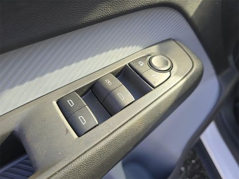 New 2027 Chevrolet Bolt LT image 18