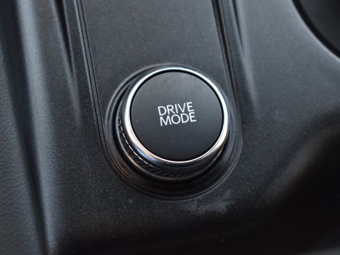 Used 2025 Ford Explorer ST-Line AWD/4WD image 18