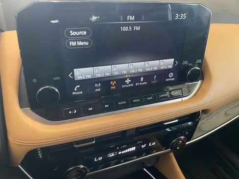 Certified 2023 Nissan Rogue Platinum w/ Platinum Premium Package FWD image 16