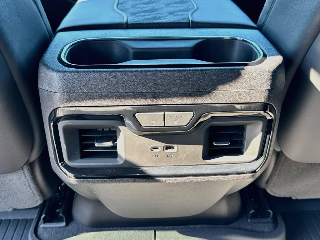 Used 2024 GMC Sierra 1500 AT4X w/ AT4X AEV Edition AWD/4WD image 27