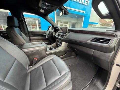 Used 2022 Chevrolet Tahoe Z71 w/ Luxury Package image 45