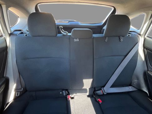 Used 2012 Subaru Impreza 2.0i image 13