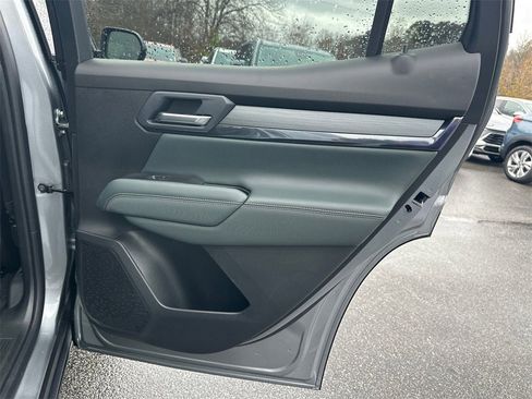 New 2026 GMC Terrain AT4 w/ Convenience Package III image 17