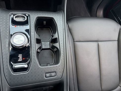 Used 2024 Jeep Wagoneer Launch Edition image 42