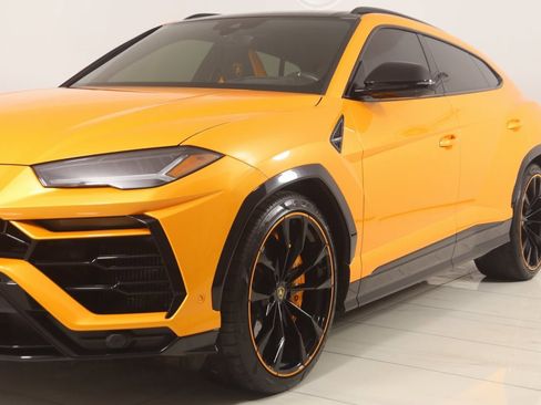 Used 2021 Lamborghini Urus image 88