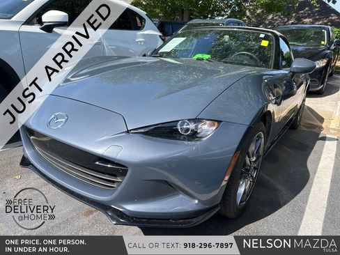 Used 2020 MAZDA MX-5 Miata Grand Touring w/ Appearance Package image 1