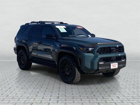 Certified 2025 Toyota 4Runner TRD Off-Road Premium image 10