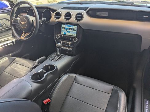 Used 2016 Ford Mustang GT Premium image 12