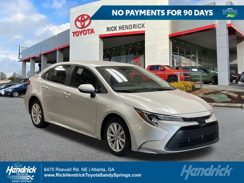 Used 2024 Toyota Corolla LE w/ LE Convenience Package image 1