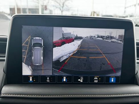 Used 2021 GMC Yukon AT4 w/ AT4 Premium Plus Package image 35