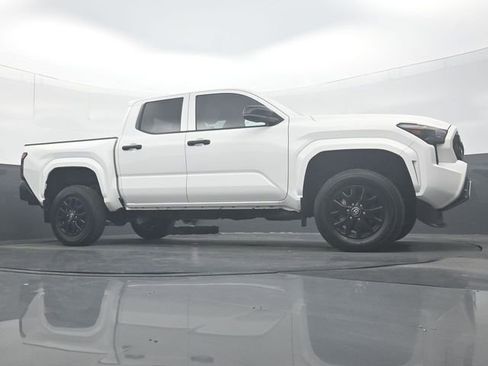 Used 2024 Toyota Tacoma SR image 27