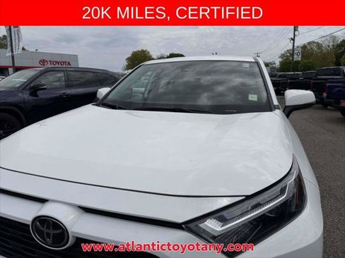 Certified 2023 Toyota RAV4 LE AWD/4WD image 36