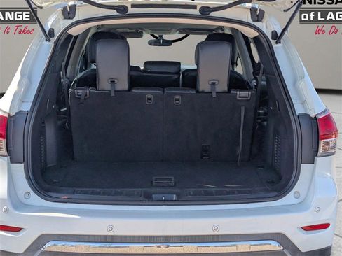 Used 2015 Nissan Pathfinder SV image 12