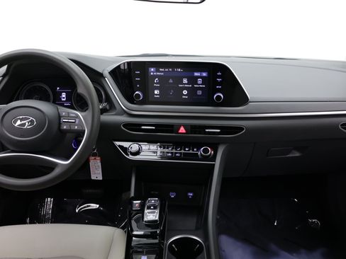 Used 2023 Hyundai Sonata SE FWD image 26