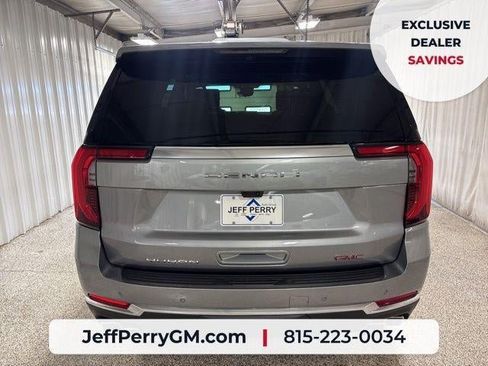 New 2026 GMC Yukon Denali w/ Denali Reserve Package AWD/4WD image 4
