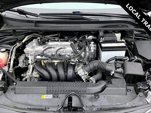 Used 2022 Toyota Corolla LE image 27