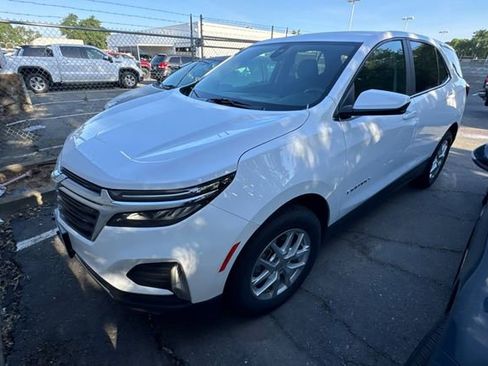 Used 2024 Chevrolet Equinox LT AWD/4WD image 7