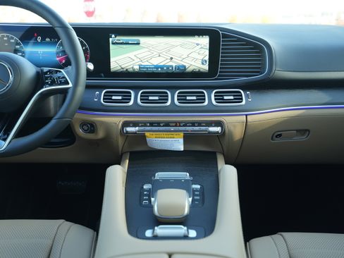 New 2026 Mercedes-Benz GLE 580 4MATIC image 29