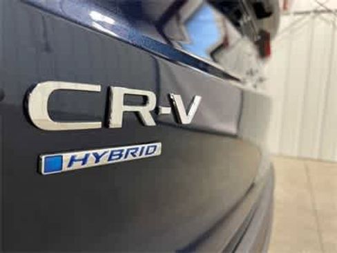 Certified 2025 Honda CR-V Sport Touring image 5
