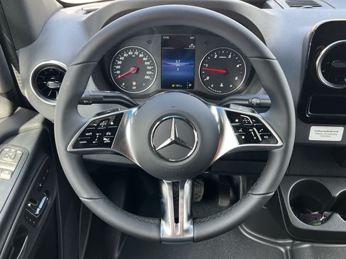 New 2026 Mercedes-Benz Sprinter 2500 image 27