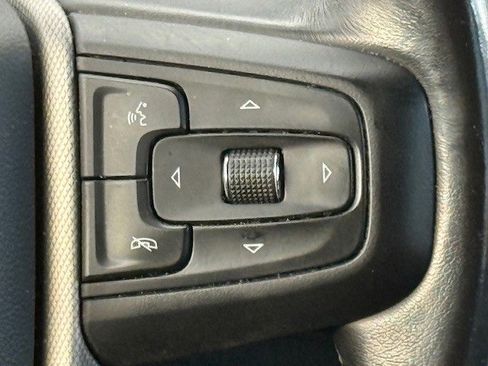 Used 2022 GMC Yukon Denali w/ Advanced Technology Package image 33