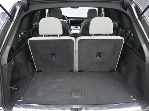 Used 2021 Audi Q7 3.0T Premium Plus w/ Executive Package image 24