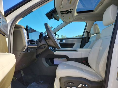 New 2025 Hyundai Santa Fe Calligraphy image 23