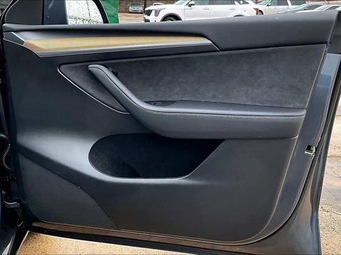 Used 2023 Tesla Model Y image 20