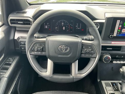 New 2026 Toyota 4Runner SR5 AWD/4WD image 12