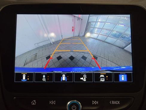 Used 2024 Chevrolet Equinox RS w/ RS Leather Package image 50