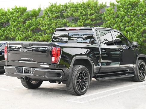 Used 2022 GMC Sierra 1500 Elevation w/ Elevation Premium Package image 4