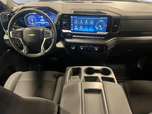 Used 2023 Chevrolet Silverado 1500 LT AWD/4WD image 10