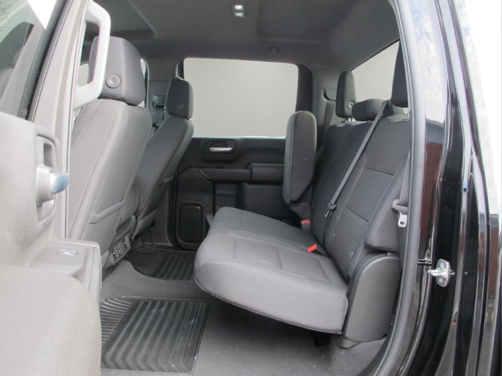 Certified 2025 Chevrolet Silverado 2500 Custom w/ Custom Value Package AWD/4WD image 23