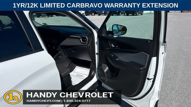 Used 2025 Chevrolet TrailBlazer LT AWD/4WD image 35