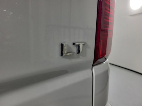 Used 2024 Chevrolet Silverado 1500 LT image 5