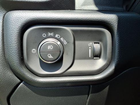 New 2026 RAM 3500 Tradesman AWD/4WD image 13