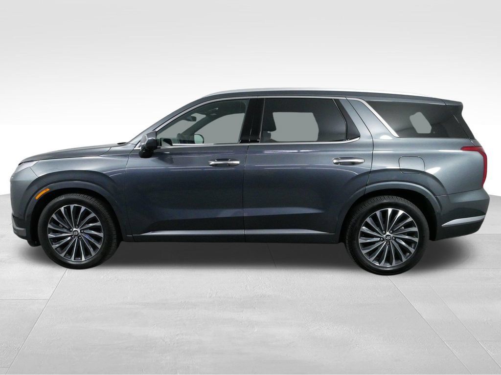 Used 2023 Hyundai Palisade Calligraphy w/ Cargo Package AWD/4WD image 6
