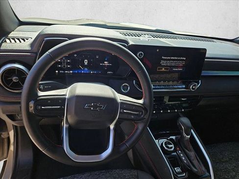 Certified 2024 Chevrolet Colorado Z71 w/ Z71 Convenience Package 2 image 17