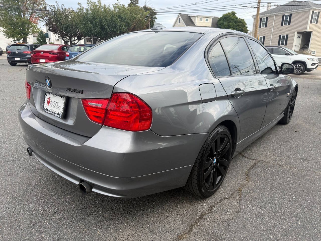 Used 2011 BMW 335i xDrive Sedan AWD/4WD image 7