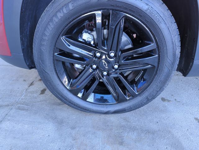 Used 2024 Chevrolet Trax ACTIV w/ Sunroof Package FWD image 26