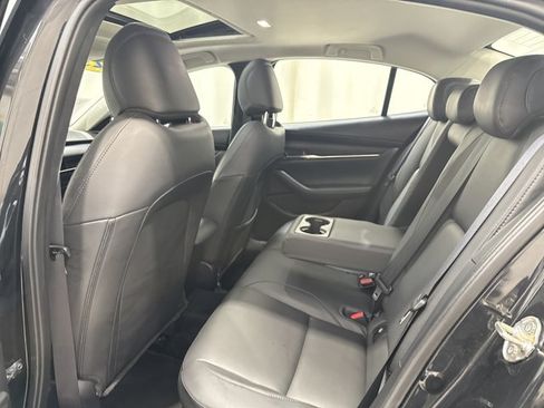 Used 2023 MAZDA MAZDA3 s FWD image 14