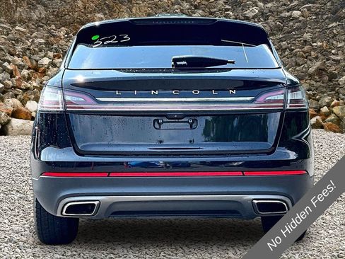 Used 2021 Lincoln Nautilus AWD w/ Equipment Group 101A image 4