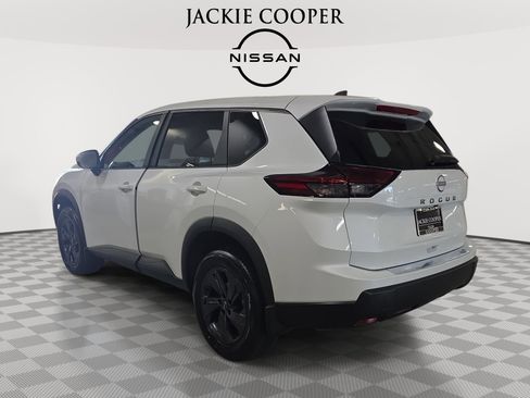 New 2026 Nissan Rogue SV FWD image 7