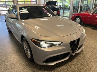 Used 2022 Alfa Romeo Giulia Sprint AWD/4WD video 1