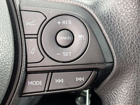 Used 2025 Toyota RAV4 LE image 10