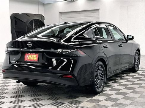 New 2026 Nissan Sentra SV w/ SV Convenience Package FWD image 17